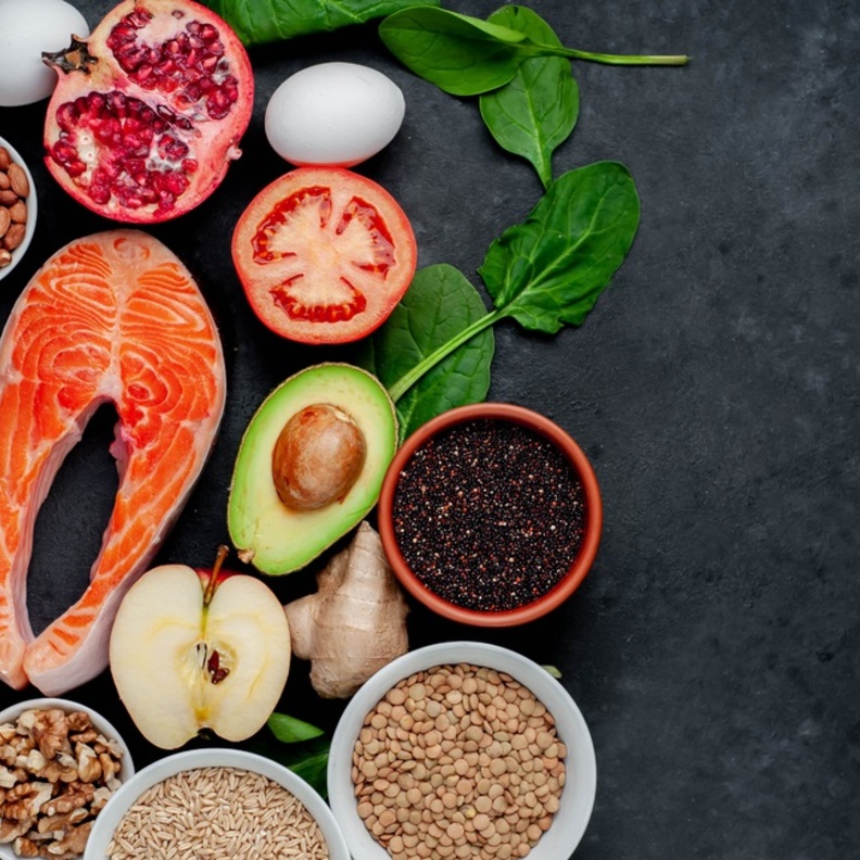 الاطعمة الواجب تناولها عند الاصابة بفيروس كورونا