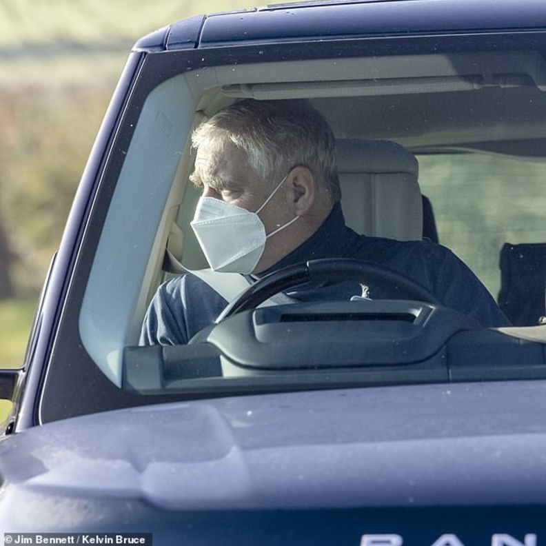 شاهدوا أحدث ظهور للأمير أندرو في وندسور