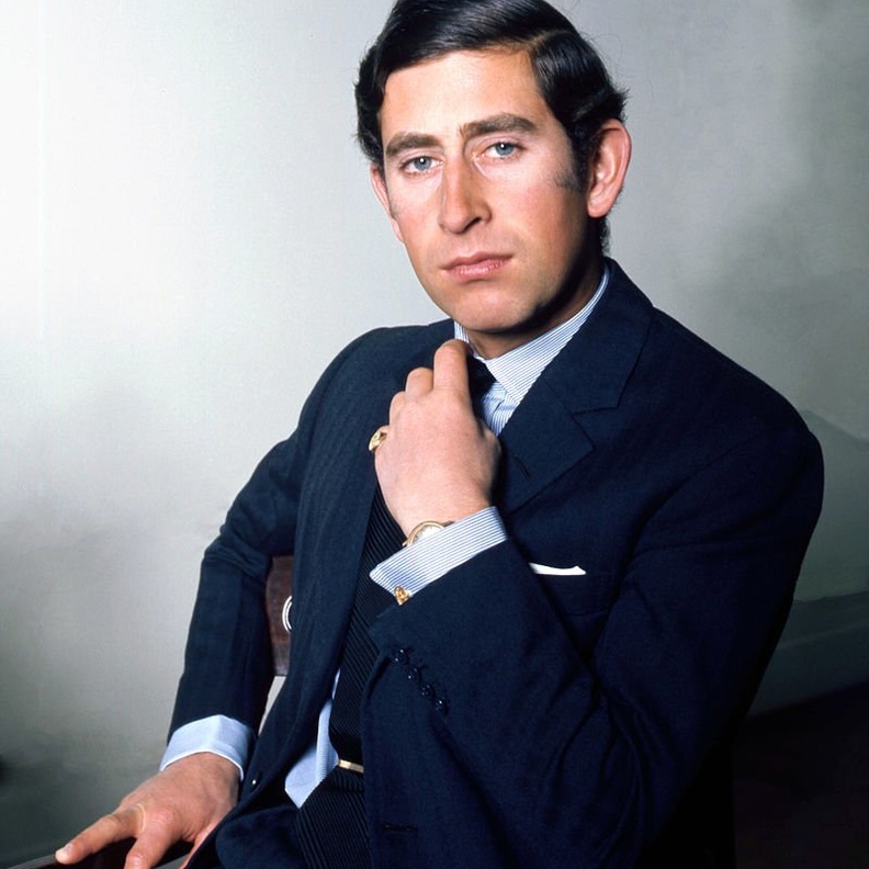 سيدات في حياة الأمير تشارلز قبل زواجه من الأميرة ديانا