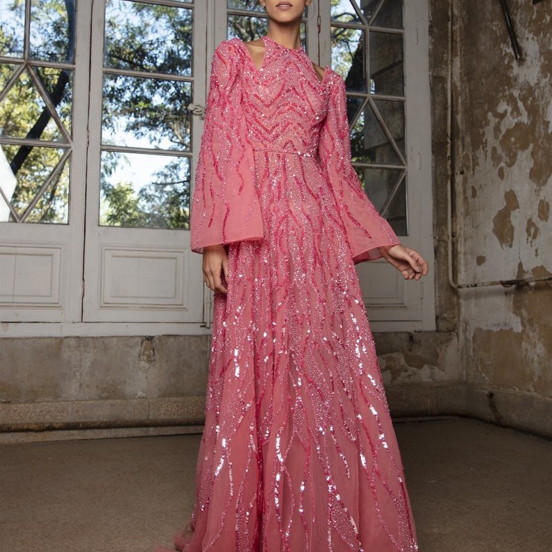 فساتين خطوبة محتشمة للمصمم رامي قاضي