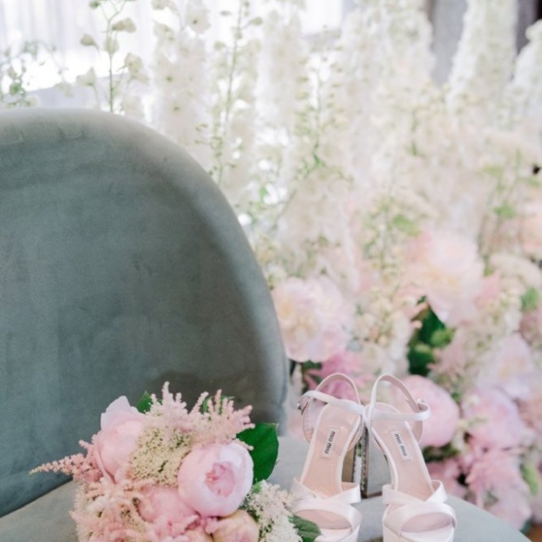 تفاصيل حلة من حفل الزفاف