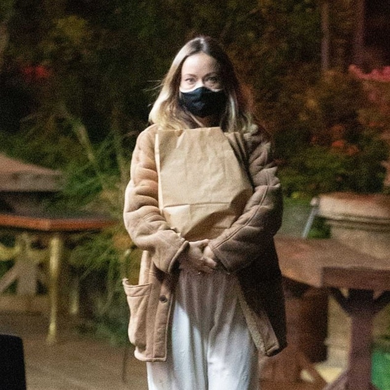 أوليفيا وايلد تتسوق