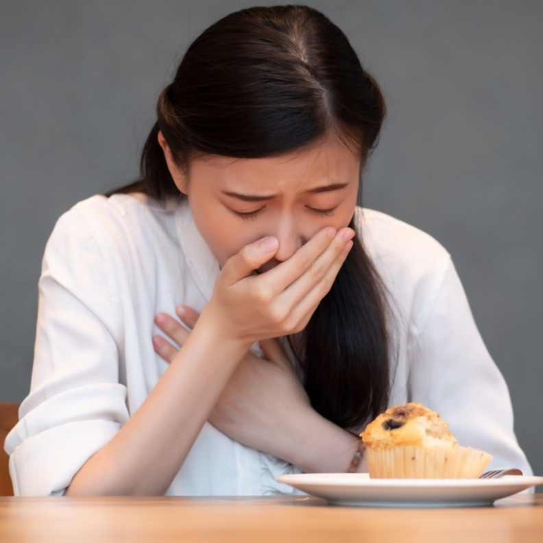 ما هي الاسعافات الاولية لحالات التسمم الغذائي