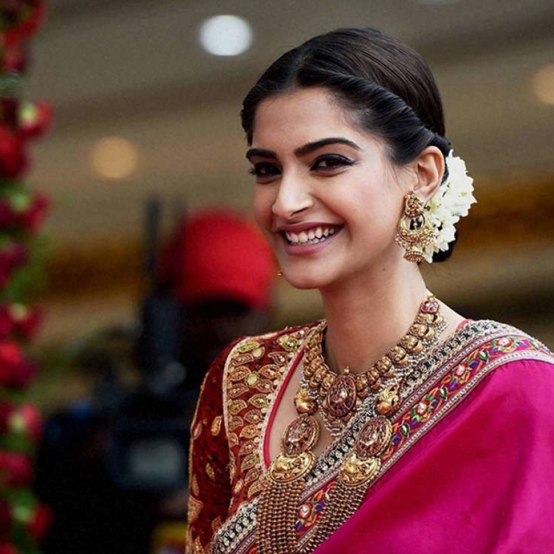 سونام كابور