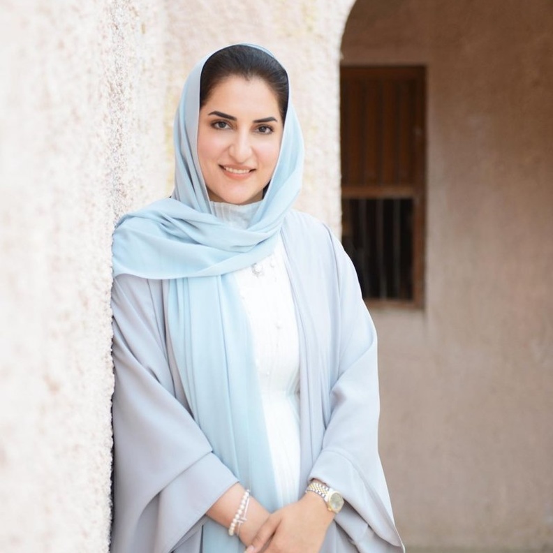 أمل الرئيسي صاحبة علامة Amal Al Raisi Official