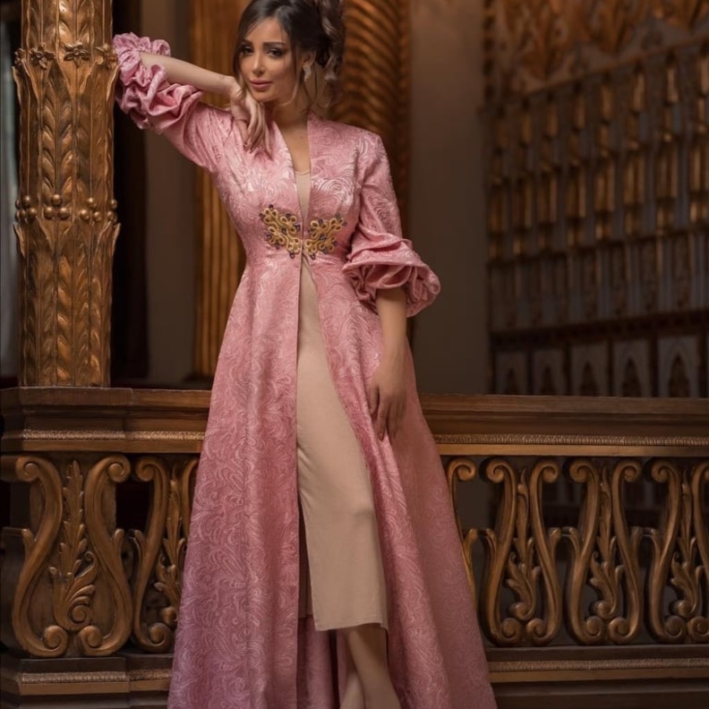  احدث موديلات فساتين خطوبة بتصميم قفطان