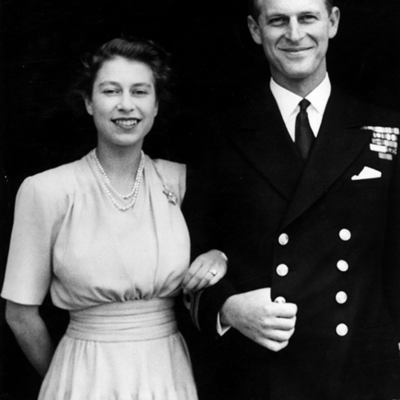 73 عاما من الحب بين الملكة إليزابيث الثانية والأمير فيليب