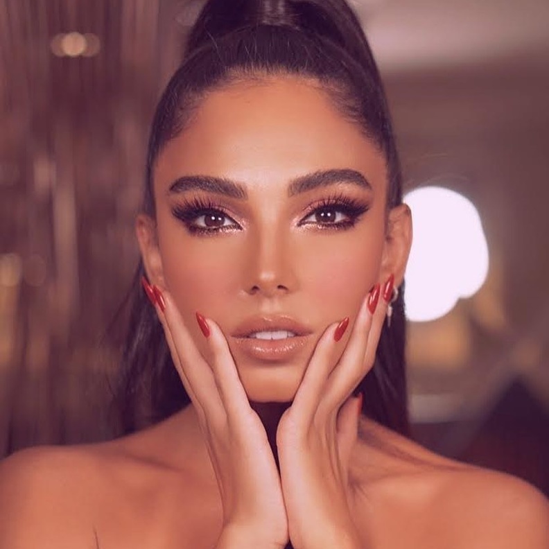 طريقة تطبيق مكياج برونزي بأسلوب سلمى أبو ضيف