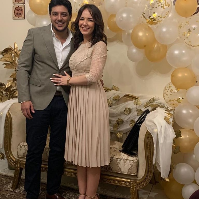 خطوبة سارة درزاوي