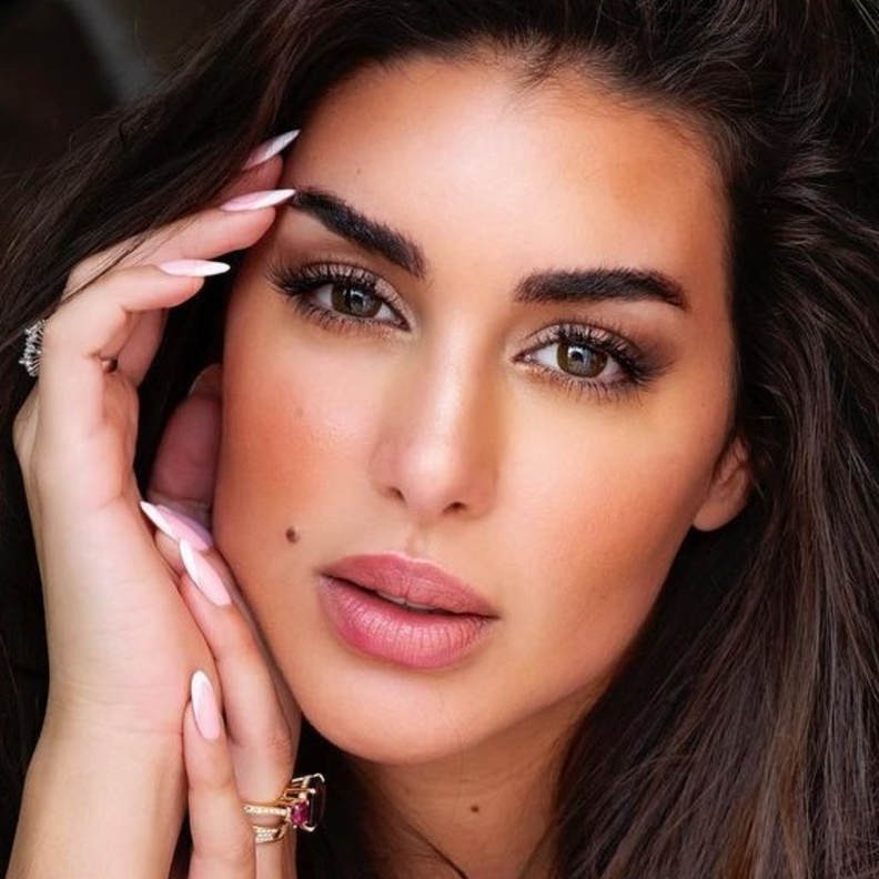 ياسمين صبري في احدث صورها