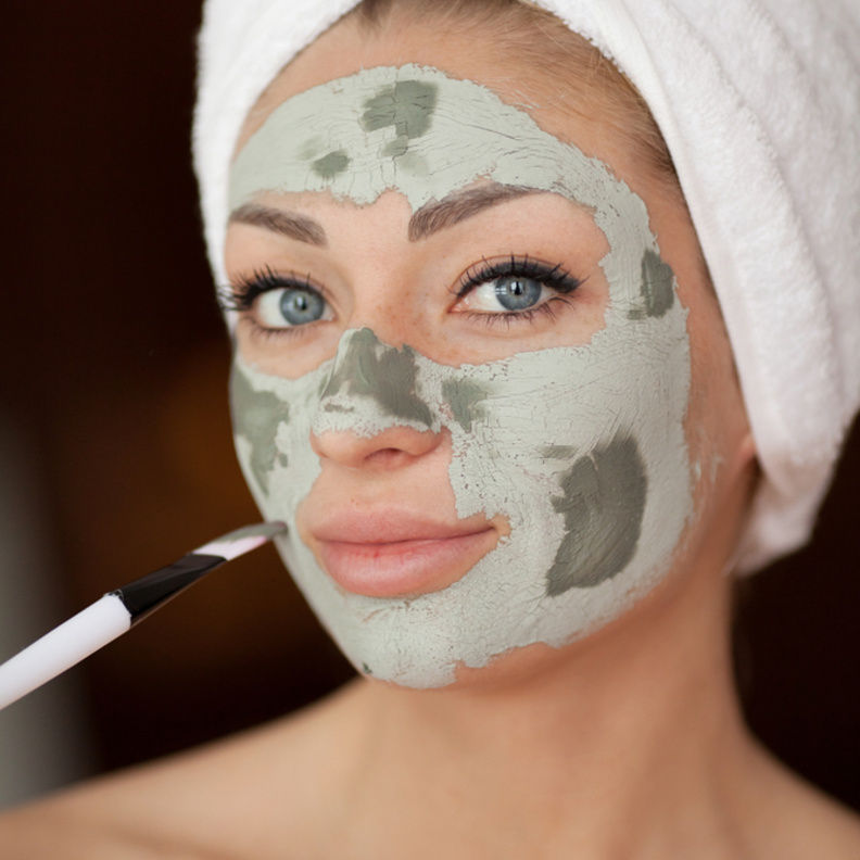 طريقة استخدام الطين الهندي للبشرة