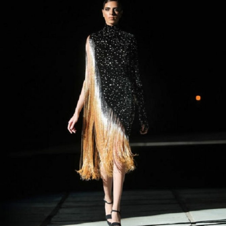  فساتين خطوبة مزينة بالشراشيب من جورج حبيقة