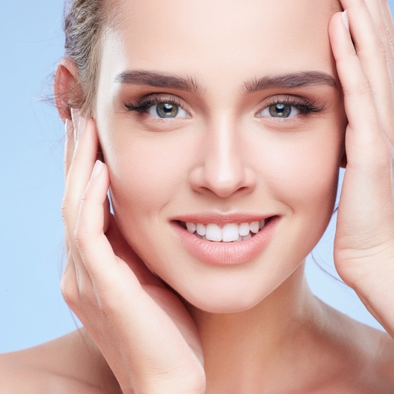 فوائد ماسكات الموز والحليب لتنعيم البشرة وتفتيحها