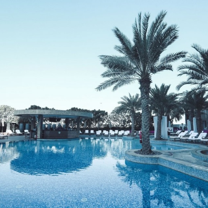 غرف مميزة مطلّة