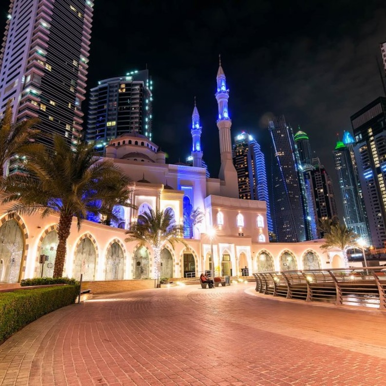 دبي مارينا و JBR.. نشاطات سياحية في دبي ليلاً شتاء 2020