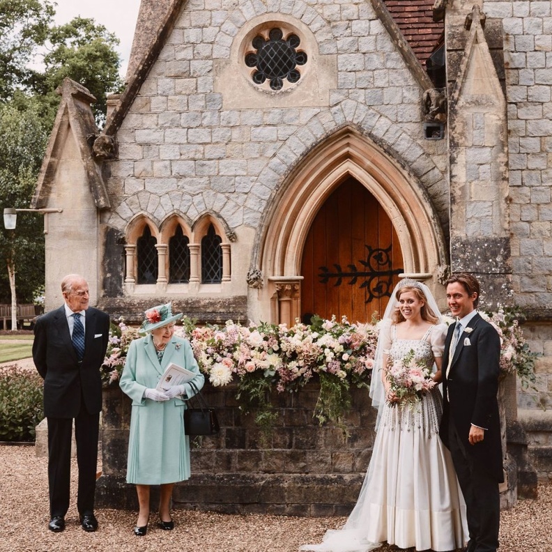 الصور الرسمية لحفل زفاف الأميرة بياتريس