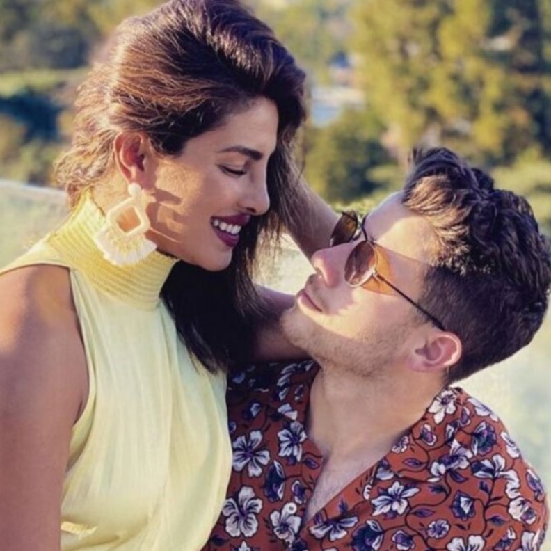 بريانكا تشوبرا تحتفل بذكرى زواجها