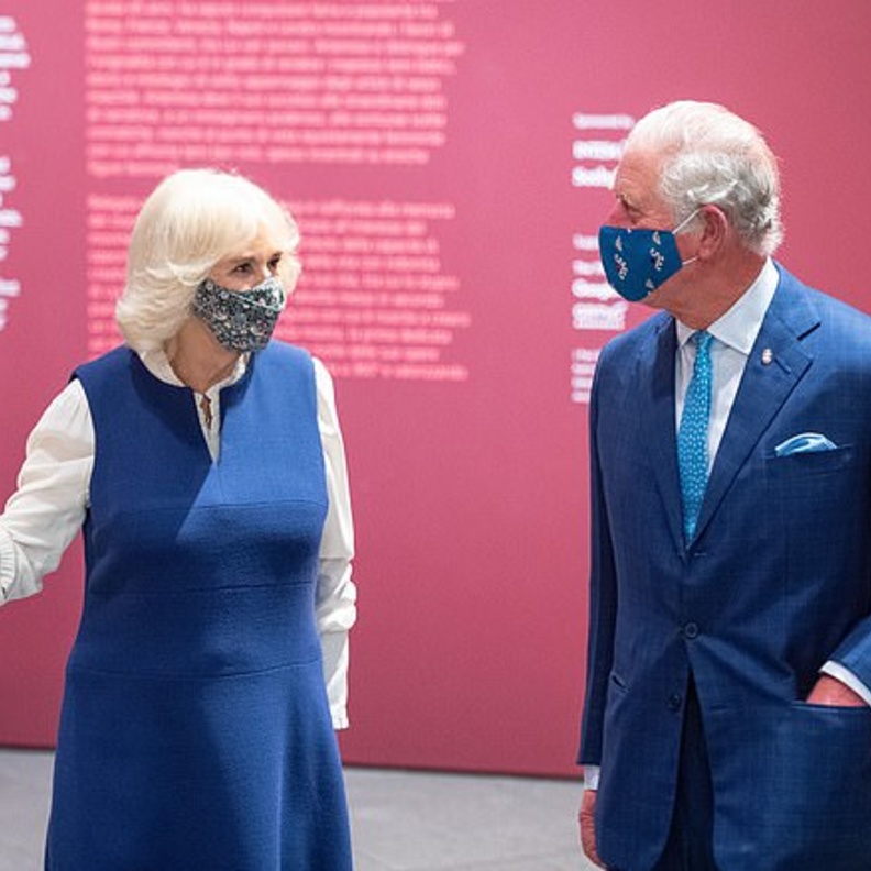 الأمير تشارلز ودوقة كورنوال يزوران المتحف الوطني للصور