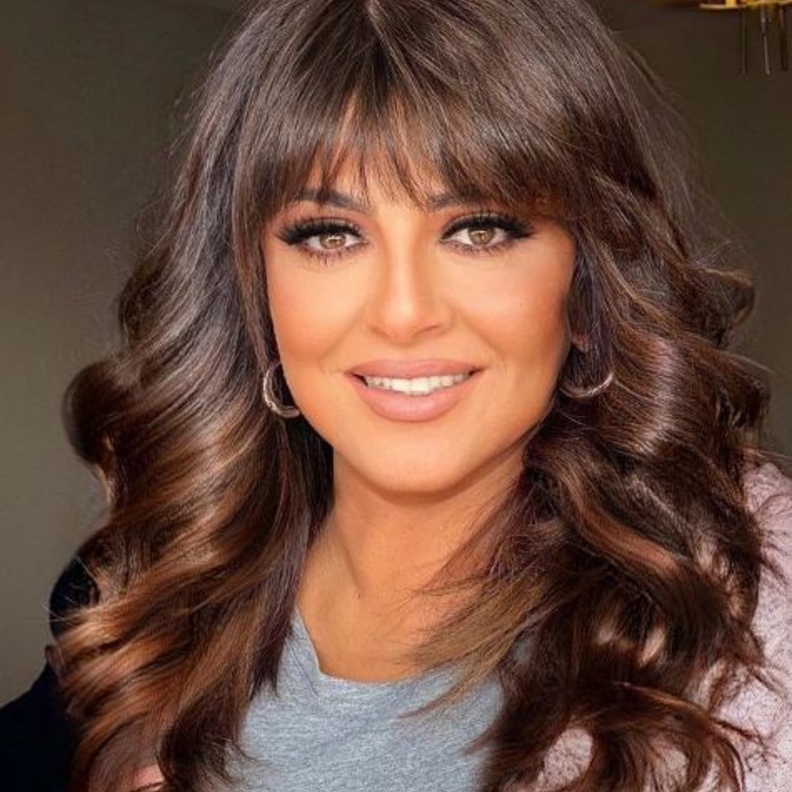 هالة صدقي بـ نيو لوك الشعر الويفي والجمهور يُشبهها بـ لطيفة التونسية