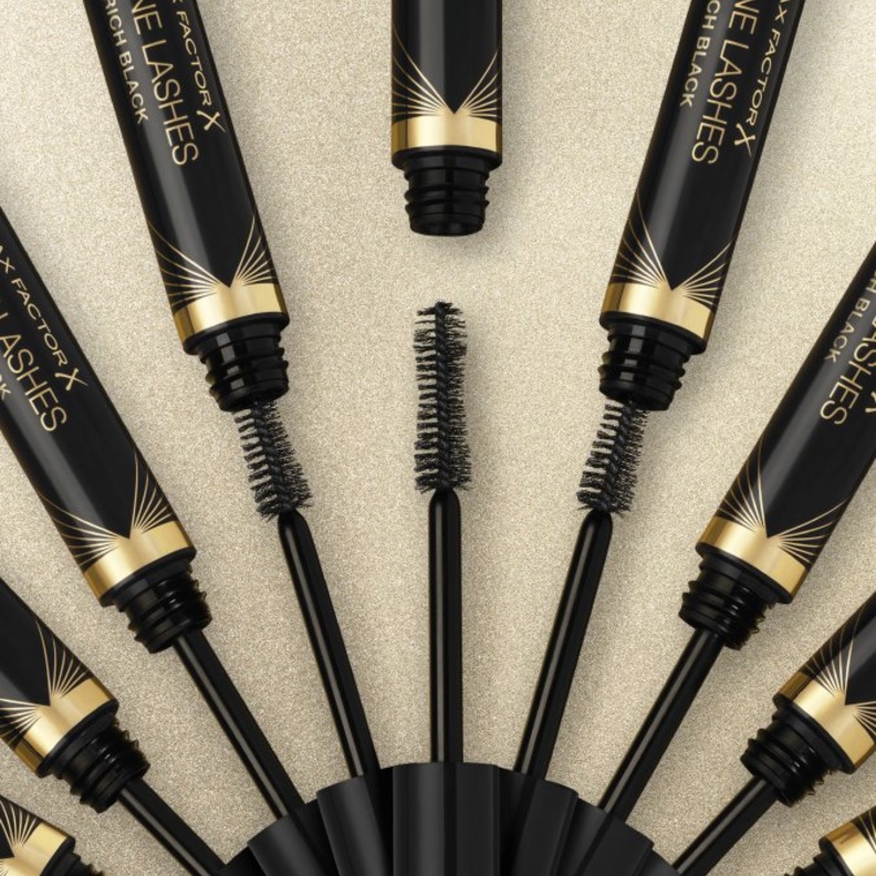 إطلاق مسكارا DIVINE LASHES من ماكس فاكتور