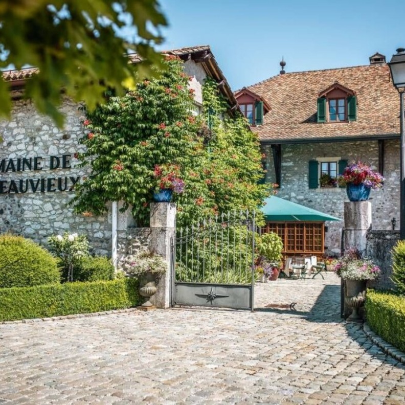 مطعم Domaine de Châteauvieux