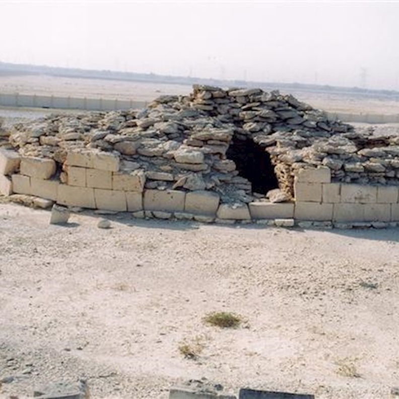 جزيرة أم النار وجهة أثرية مميزة