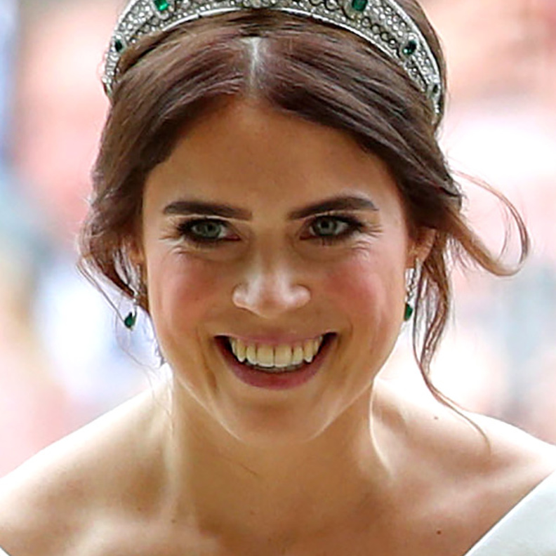 ما هي قصة تاج الإمبراطورية الروسية "كوكوشنيك" الذي تتألق به ملكات وأميرات أوروبا؟