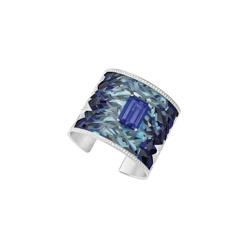 سوار بياجيه بلو إيموشن Piaget Blue Emotion cuff