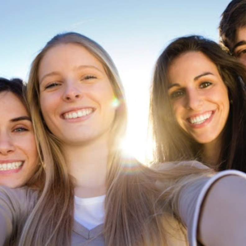  قلة النوم وتأثيرها على الصحة النفسية لدى المراهقين