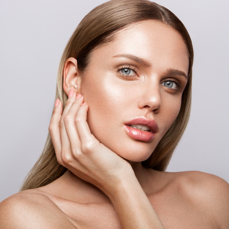 خلطات طبيعية سهلة لعمل هايلايت في المنزل