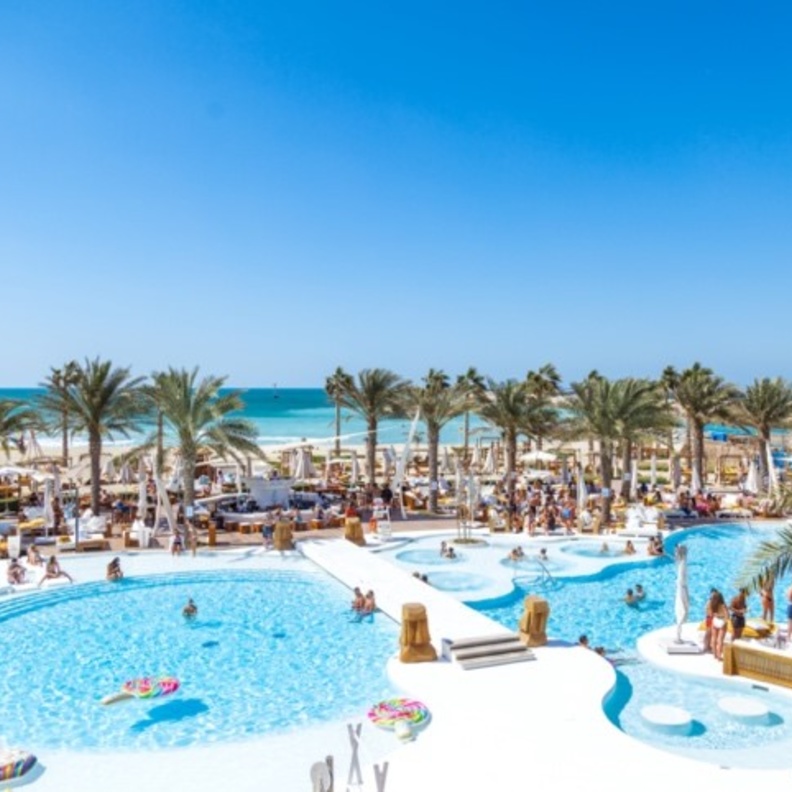  منتجع وسبا Nikki Beach دبي