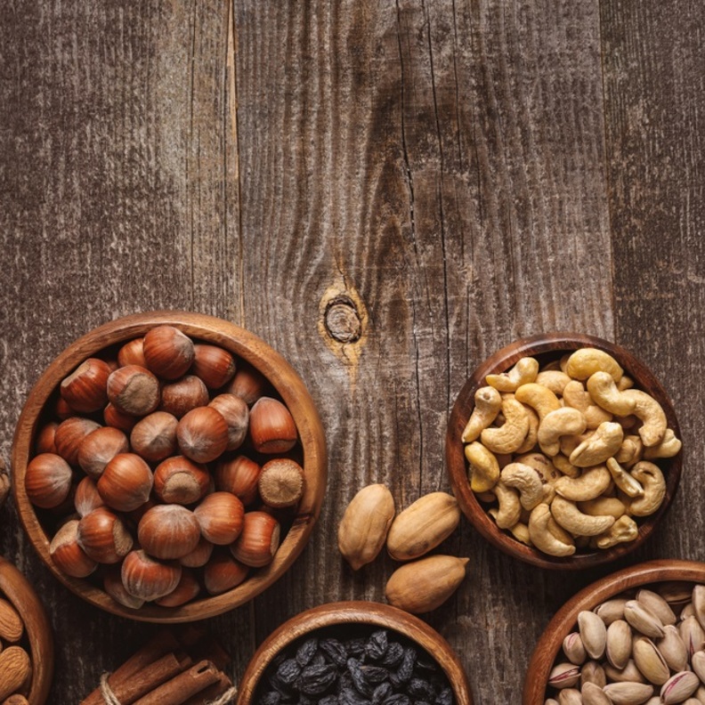 فوائد المكسرات لمرضى القلب والسرطان