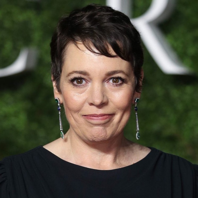 أوليفيا كولمان.. سعيدة بانتهاء دورها في "‏‎ The Crown‏" بعد عامين من القلق