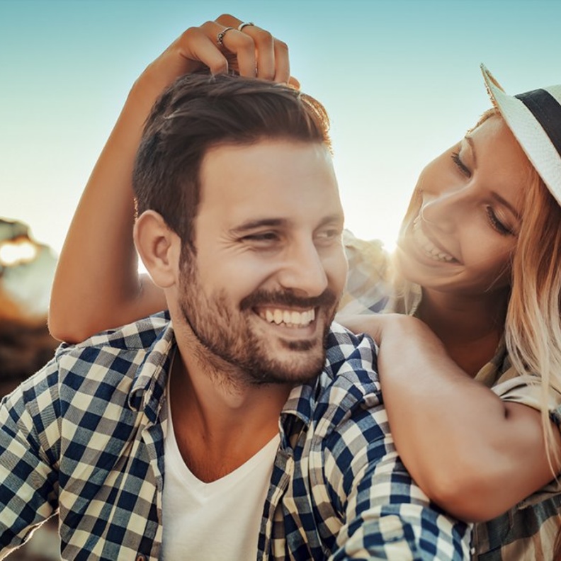  كيفية استعادة اهتمام الزوج - التمسك بروح ايجابية