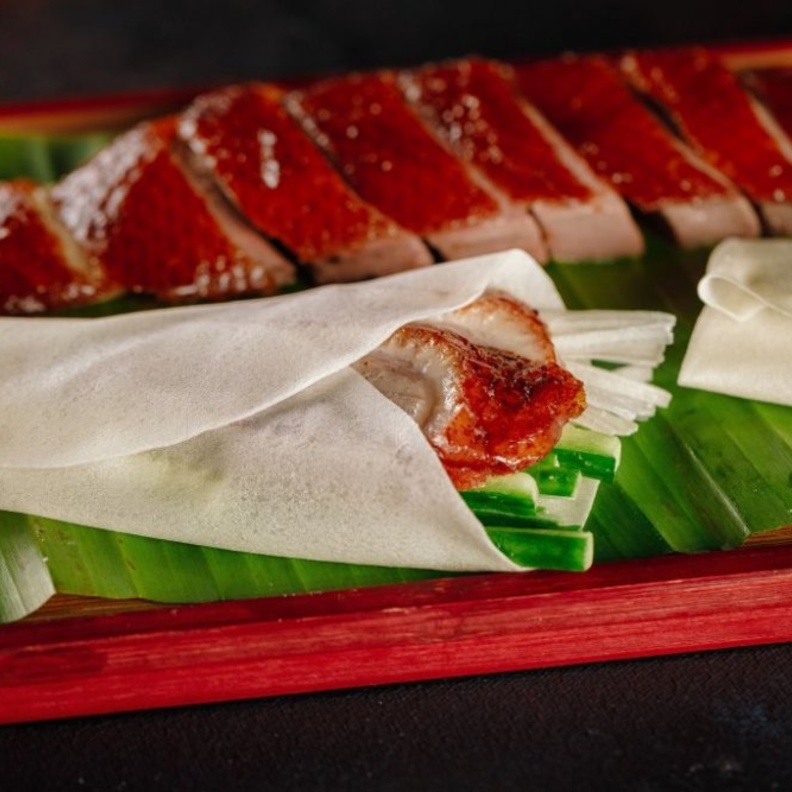 مطعم هوتونج يرتقي بعروض موسم الاحتفالات إلى آفاق جديدة 