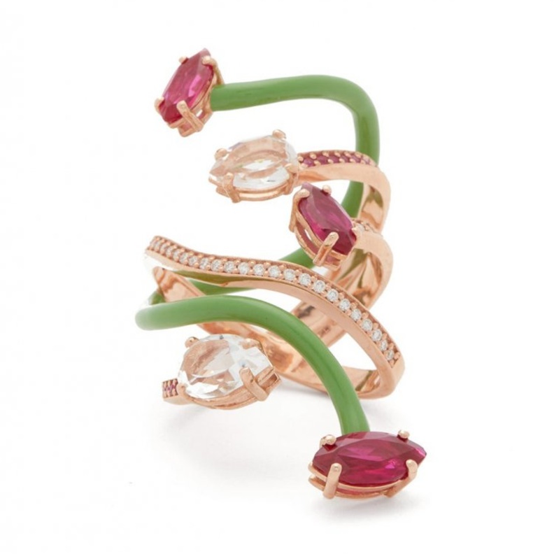 أقراط من Bea Bongiasca