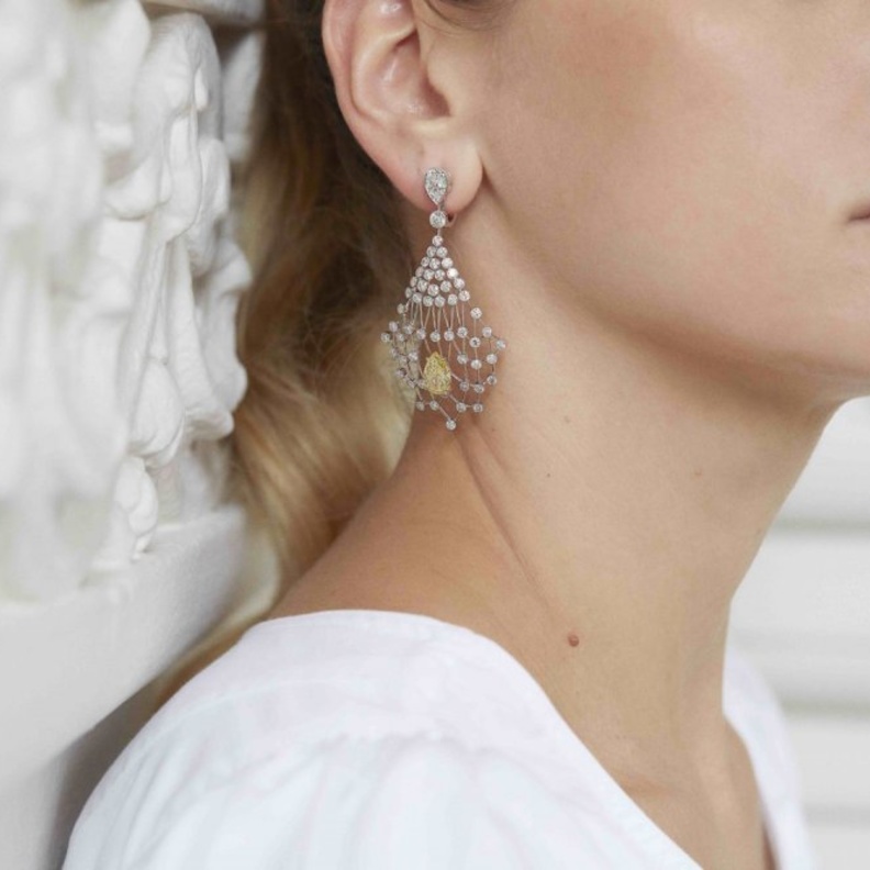 أقراط Lacis من chaumet