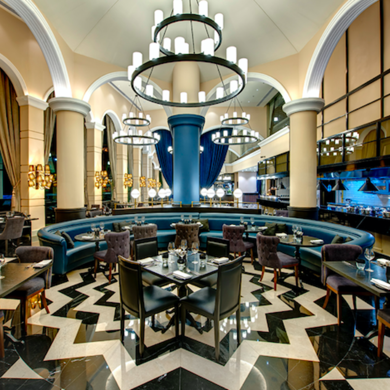 فندق ديوكس النخلة يطرح باقة من الأنشطة والعروض في هذا الموسم الاحتفالي