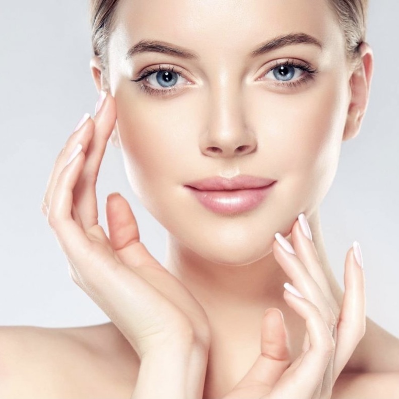 علاجات طبيعية لتفتيح البشرة