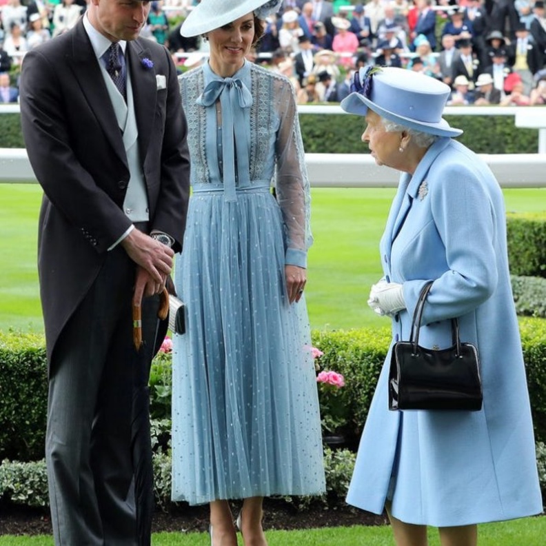 ‏7 إطلالات لكيت ميدلتون تحاكي فيهم ذوق ملكة بريطانيا