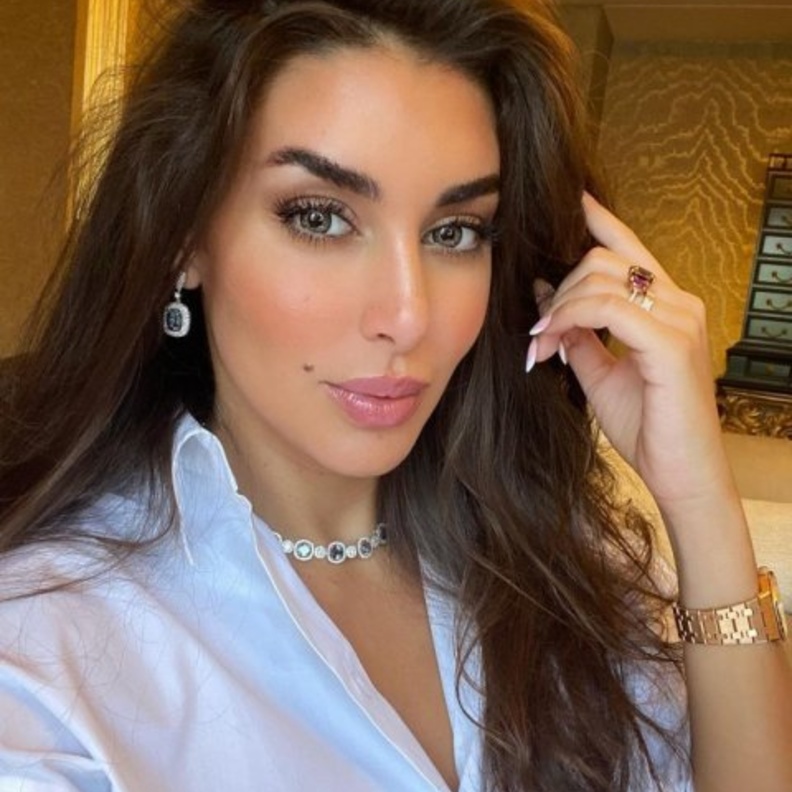 ابرز عمليات تجميل خضغت لها النجمات في 2020