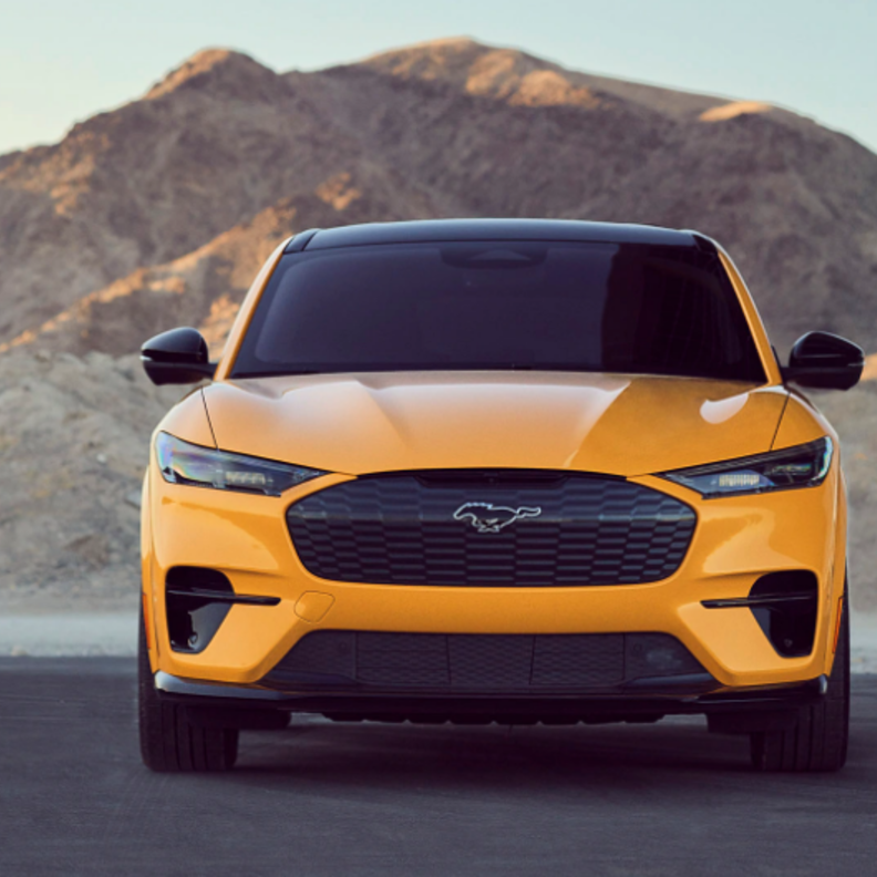 موستانغ Mustang فورد الكهربائية