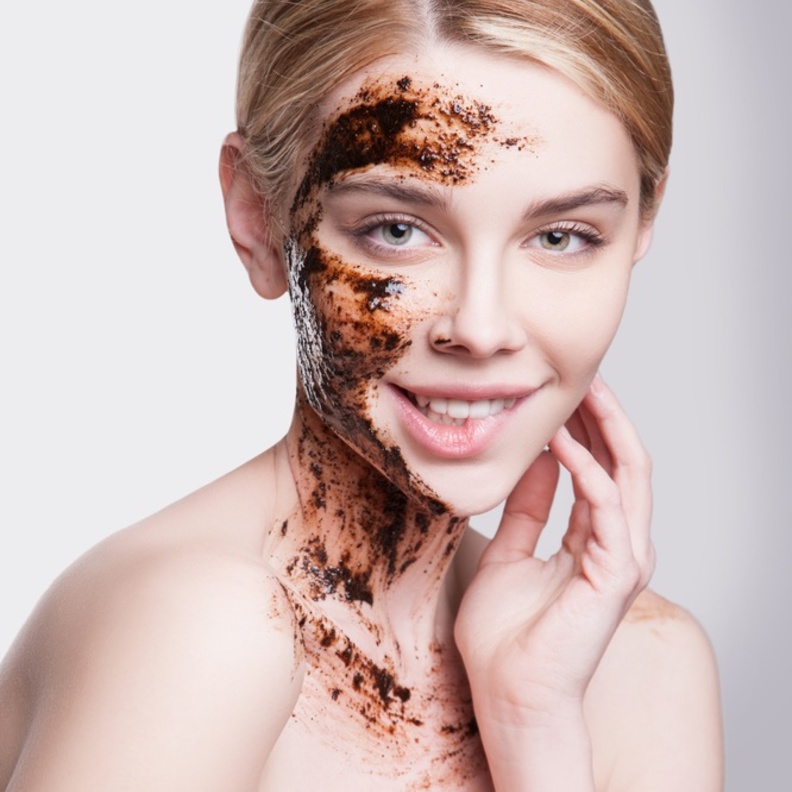 طرق تحضير ماسك الكاكاو والحليب لترطيب البشرة الجافة قبل رأس السنة 2021