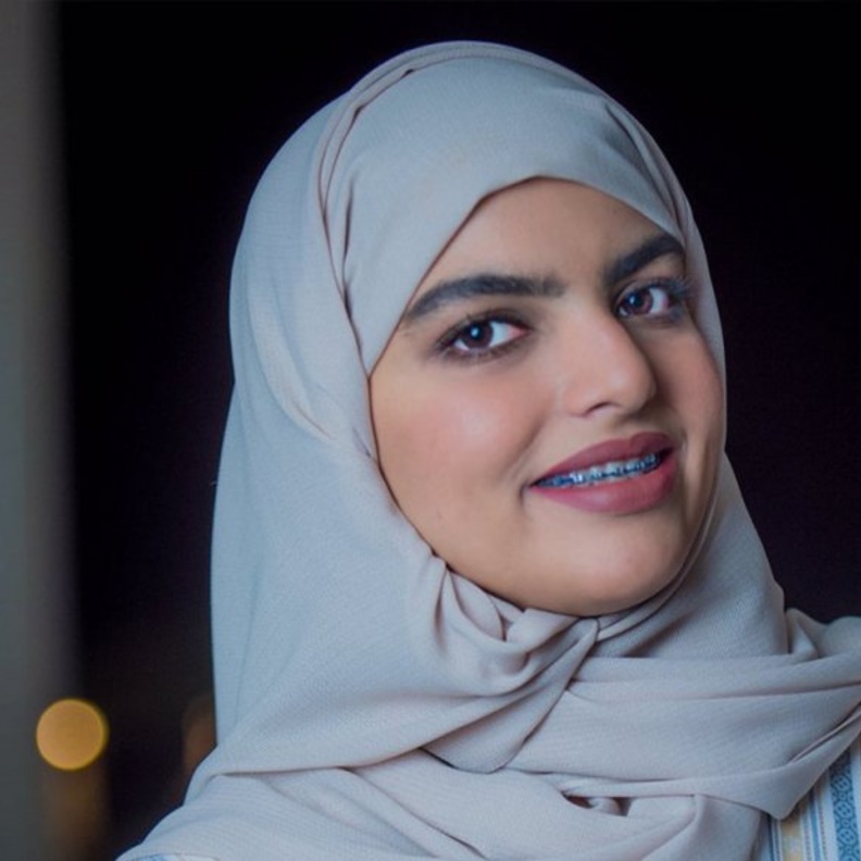 سارة الودعاني