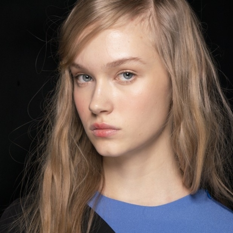 اهم مستحضرات المكياج التي لاغنى عنها لشتاء 2020 لإطلالة مشرقة