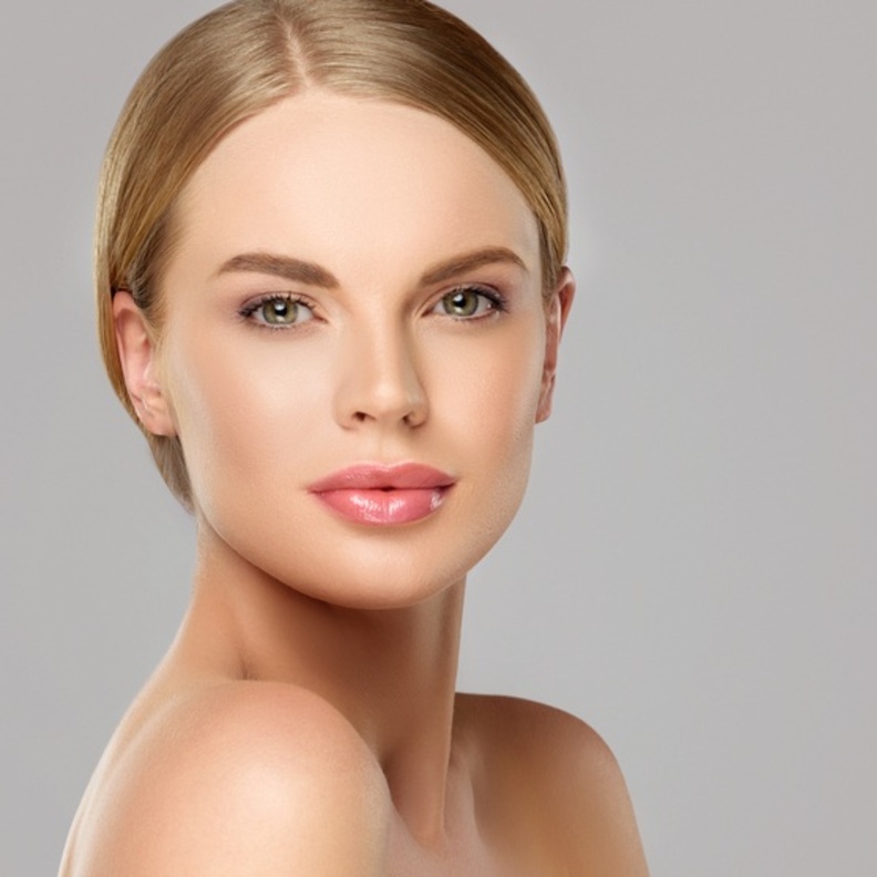  ماسكات منزلية لبشرة متوهجة قبل راس السنة