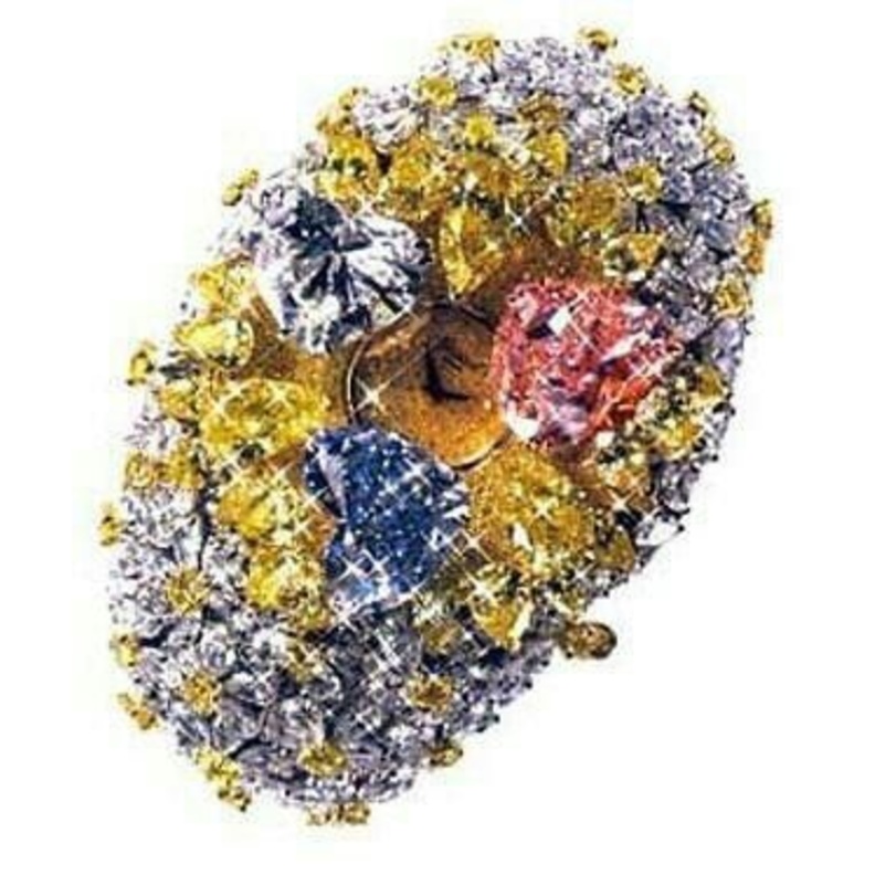 موديلات ساعات راقية مرصعة بالالماس الملون لمناسبات الموسم من Chopard