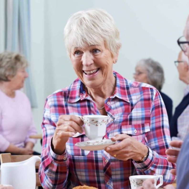  فوائد شرب الشاي لكبار السن