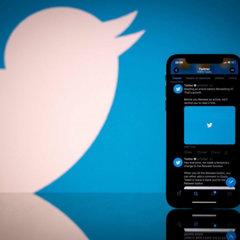 يهدف الاستحواذ الى العمل على مشروع تويتر الجديد للبرامج الصوتية