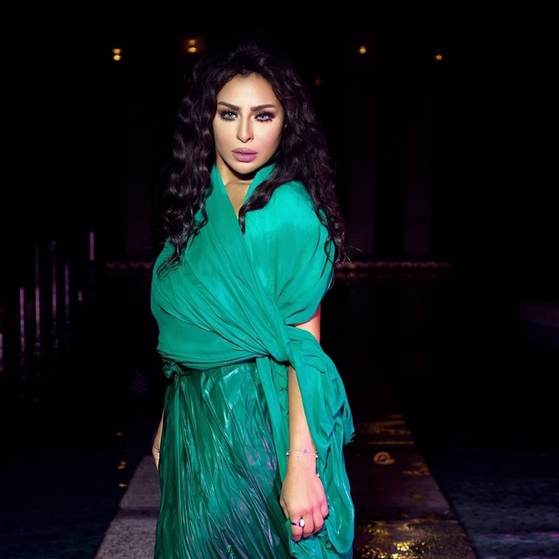 هند البلوشي 